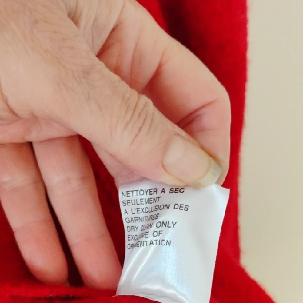 Red Wool Jacket - Picture 4 of 8